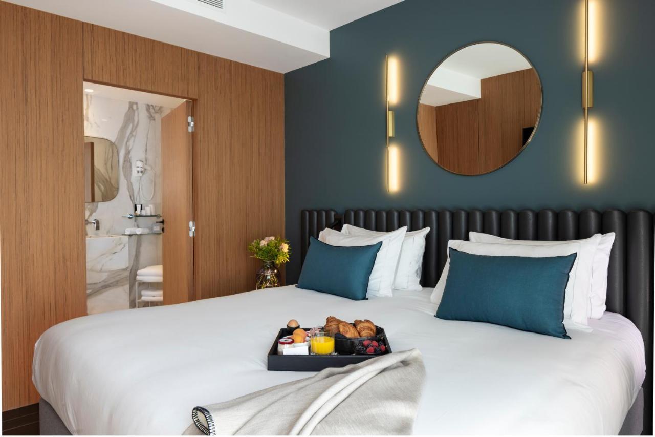 Howard Sur Seine - Asnieres Paris La Defense Exterior photo